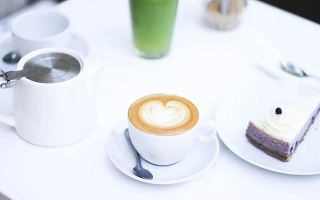 微信个人心情短句，微信个人心情短句子（微信一段很潮很走心的心情说说）