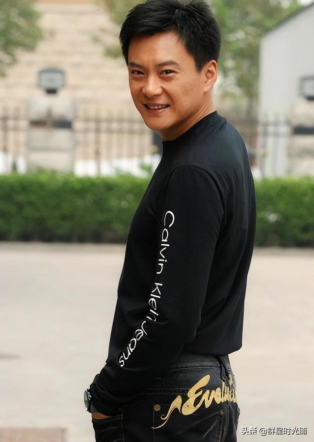 演员王斑个人简历，演员王斑是哪里人（出道33年不温不火）