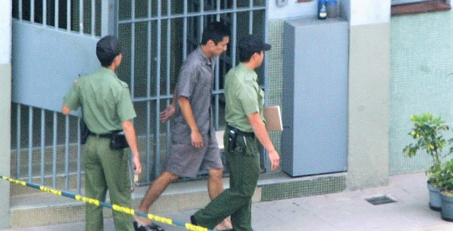 卢觅雪，卢觅雪的演艺经历（最无节操的香港狗仔时代）