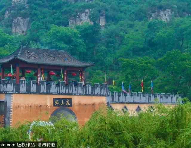 密云旅游景点大全排名，北京郊区好玩的地方（可游山玩水戏瀑布~）