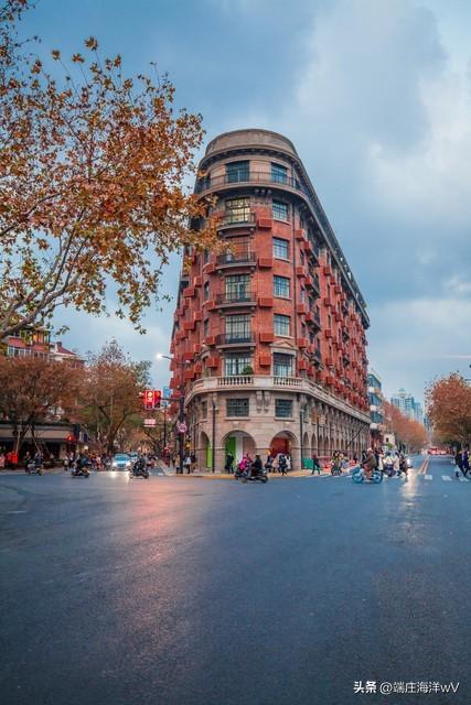 上海最好玩的地方，上海必须去玩的地方有哪些（去上海十个必打卡地）