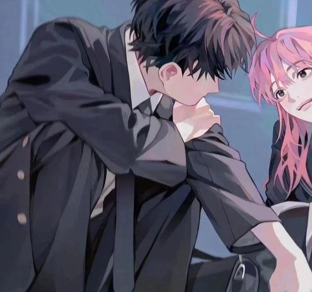 恋人情侣头像一人一张 当你真正被爱的时候微信，恋人情侣头像一人一张 当你真正被爱的时候，其实你不用那么漂亮（甜甜的校园风情侣头像）