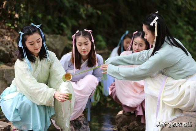 带三的诗句，带春的诗句飞花令100句（三月三日明丽美诗五首）