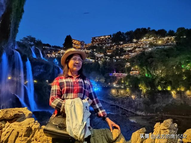 芙蓉镇门票多少钱，芙蓉古镇门票免费时间（自驾游湘西芙蓉镇）