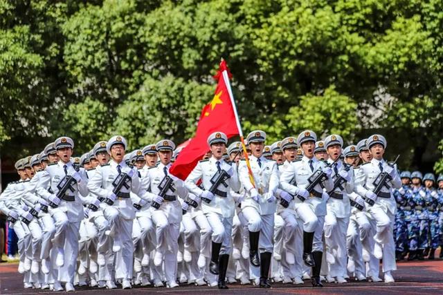 报考军校的视力要求与条件，2021军校体检视力要求多少（6所军校征集志愿）