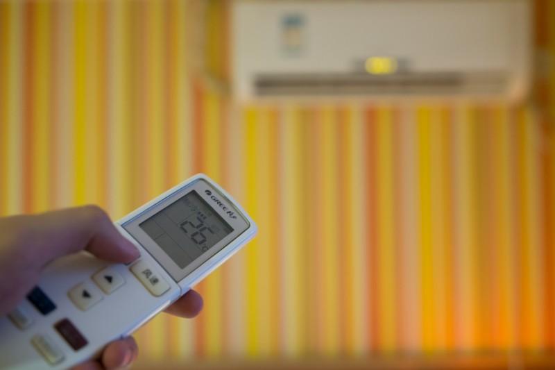空调26度和28度哪个省电？空调耗电的主要原因？