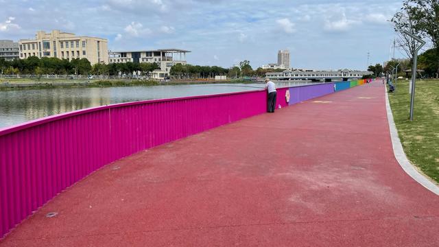 上海到青岛多远，上海到青岛的路程（上海青岛往返1400公里全程无高速沿途城市蜻蜓点水游）