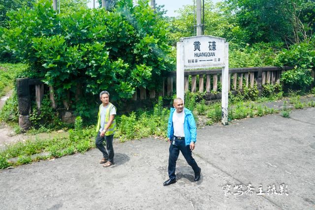 5612次列车，5612次列车时刻表（一路风景优美票价便宜车厢里却空荡荡）