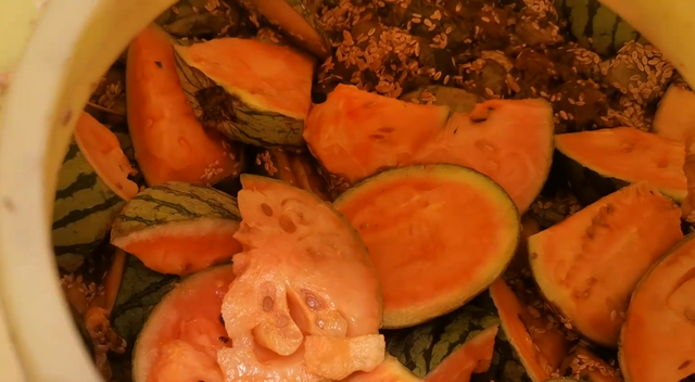 水果酵素怎么做，蜂蜜水果酵素怎么做（看起来高端的酵素）