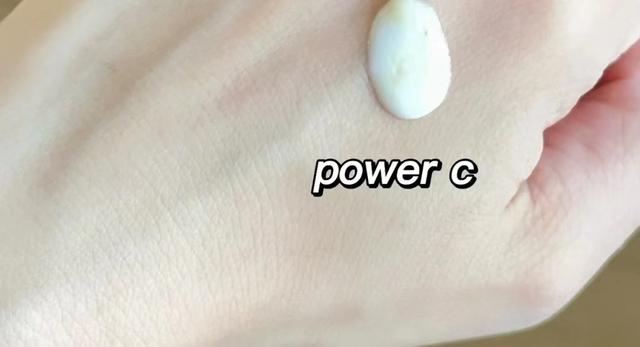 vc精华补水美白，分享五款热门好用的“抗氧化”精华