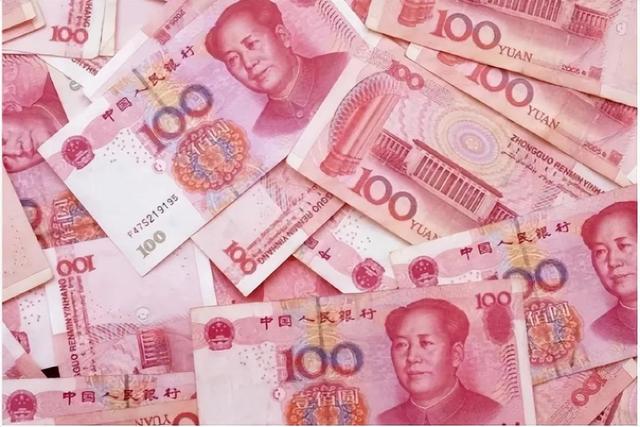 一吨现金有多少人民币，一吨现金是多少人民币（聪明人会选哪个）