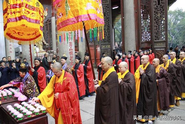 四大名寺指的是哪四个，四大名寺分别是什么（中国香火最旺的十大寺庙排名）