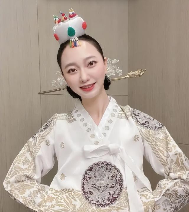 女明星自曝出轨事件，和老公好兄弟开房吸毒