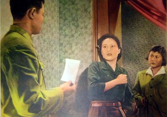 大陆女明星排行榜，中国女演员名单大全（给“22大明星”中12位女星演技排个名）