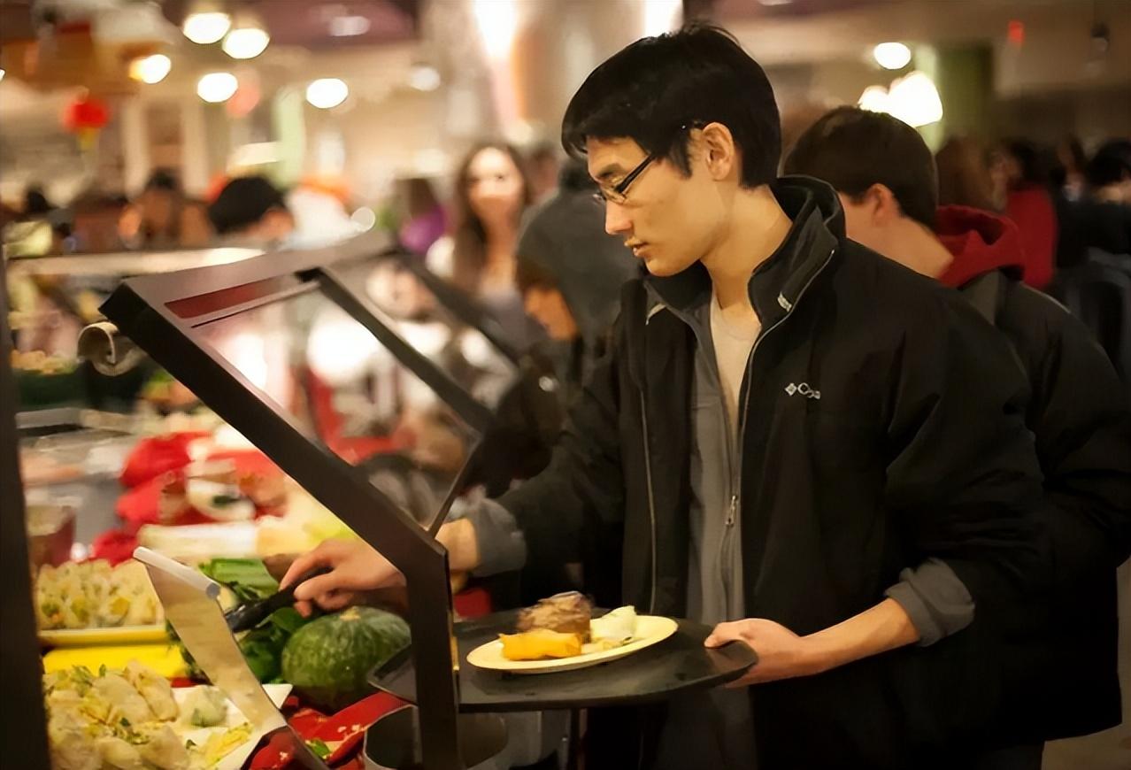 吐槽学校的食堂（搬起石头砸自己的脚）