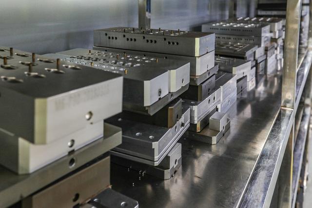 化妆品代工厂家，化妆品代工厂家有哪些（韵斐诗化妆品代工版图）