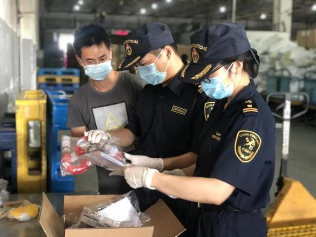 出口商检流程，出口商检流程和时间（上海危险品货代详解海关查验流程）