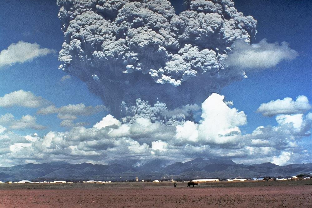 地球史上爆发威力最大的火山，30年来最强的火山喷发