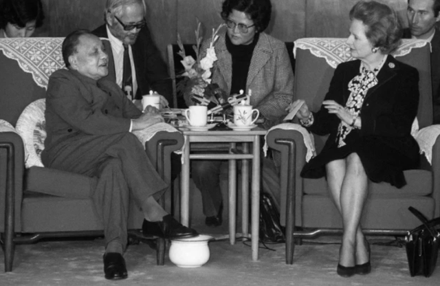 铁娘子撒切尔夫人，撒切尔夫人为什么被称为铁娘子（撒切尔夫人本想压倒邓小平）