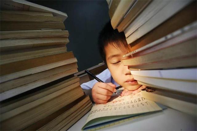 河南高考状元，河南史上最强高考状元（2021年河南高考状元彭子年）