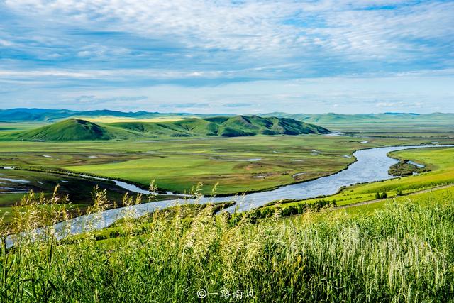 呼伦贝尔在哪里，呼伦贝尔在哪里个城市（中国边境有个呼伦贝尔市）