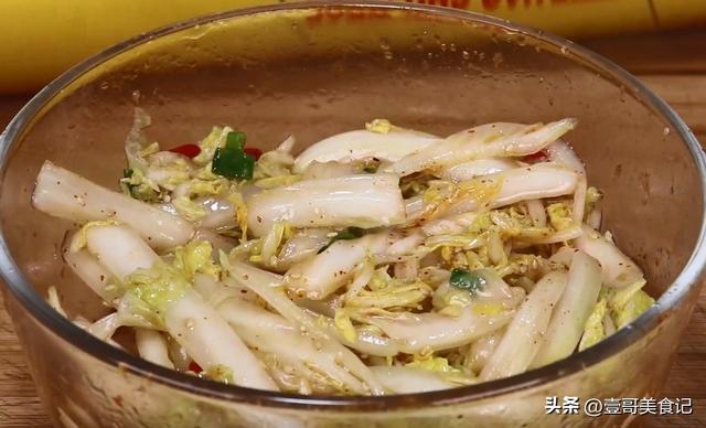 娃娃菜怎么做好吃又简单不用烤，娃娃菜这样做太香了