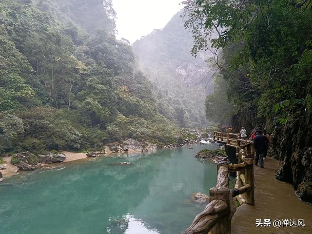 大小七孔旅游攻略，荔波小七孔游玩攻略推荐（贵州深度旅行之十三：大七孔）