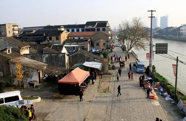 浒的组词是什么，浒组词（浒组词精选（“浒”念hǔ还是xǔ呀）