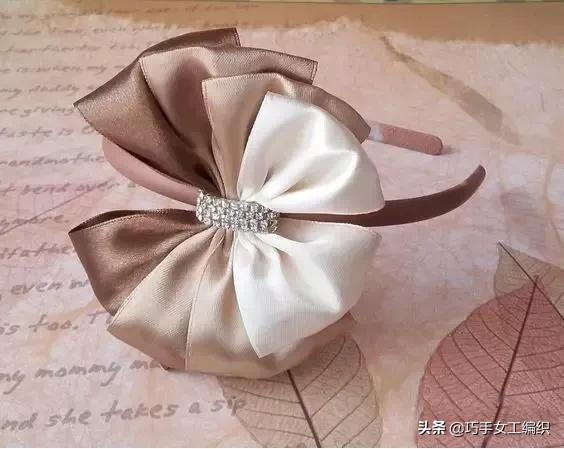 蝴蝶结系法慢动作，蝴蝶结打法慢动作简单又漂亮（学会这几种就能大展身手啦）