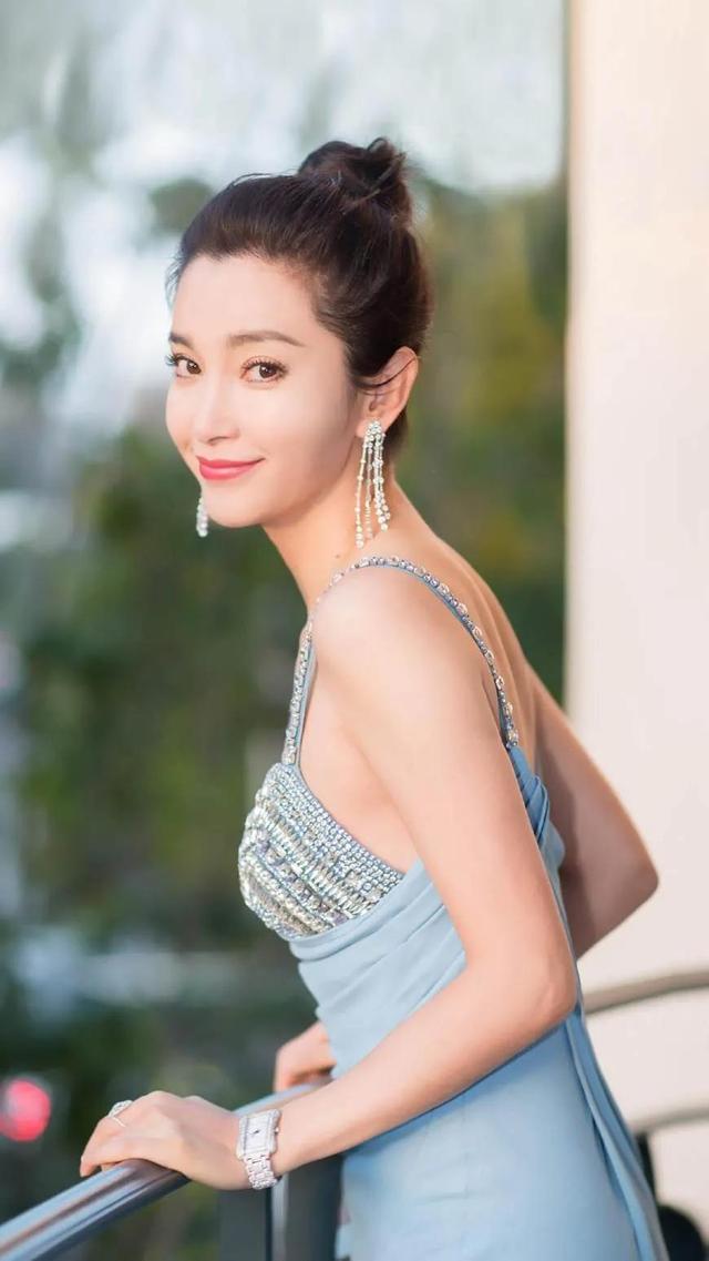 李冰冰个人资料简历，黑龙江省哈尔滨市美女李冰冰