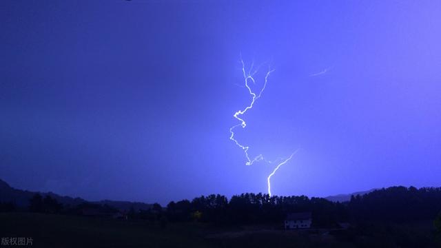 雷雨天气主要发生在哪个季节，雷雨天气主要发生在什么时候（预警：多地现“雷打冬”）