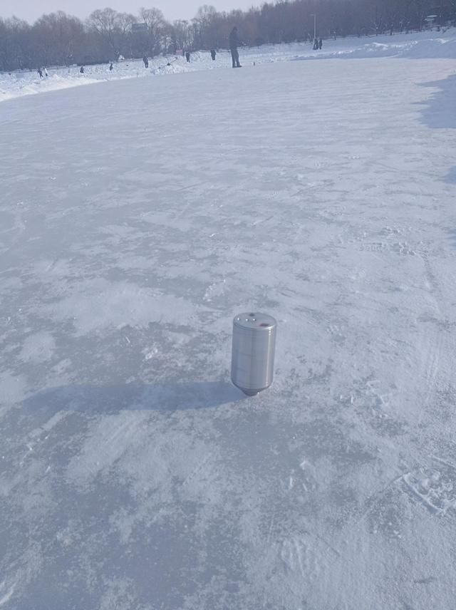 冰尜是什么东西，冰尜是什么东西（小时候的尜儿）