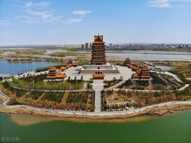 宁夏黄河楼的介绍，宁夏黄河楼的寓意（被称为“黄河金岸第一楼”）