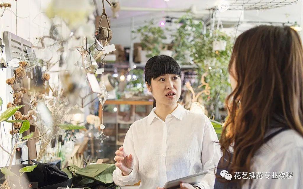 如何开花店(哪里有学插花的想开花店)