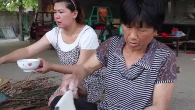 肥水不流别人田，所谓肥水不流外人田什么意思（65岁大妈：肥水不流外人田）