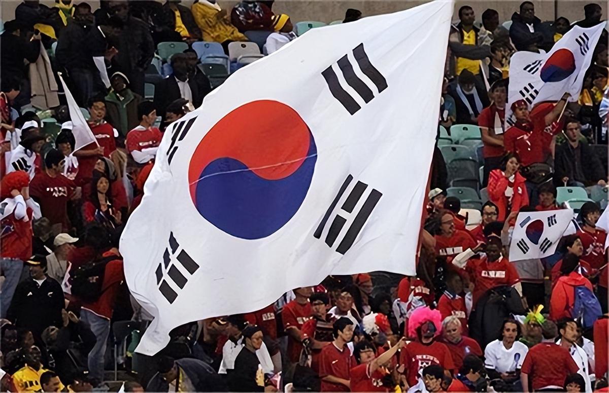 之所以在这里强调朝鲜半岛上的国家曾作为中国统一王朝的附属国存在