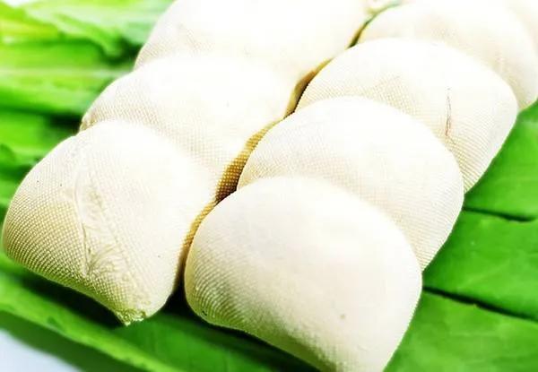 素鸡怎么做 家常自制素鸡吃着很放心，素鸡怎么做（素鸡是怎样制作的）