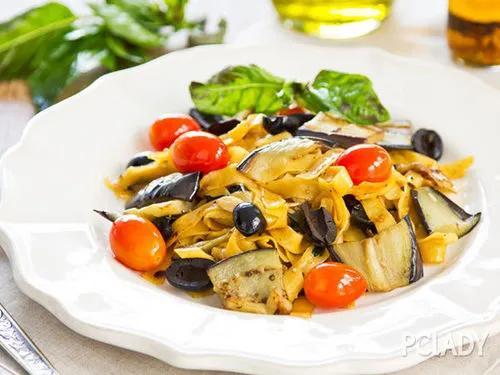 一周减肥食谱，一周减肥食谱图片（减肥食谱 一周瘦10斤）