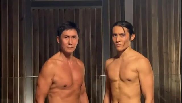 54岁tvb小生近况，54岁TVB肌肉男神晒父子合照