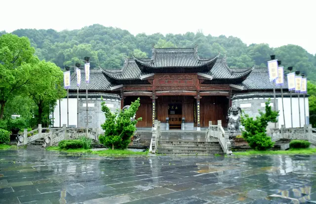 婺源必去的三个景点，婺源必去的三个景点李坑（“中国最美乡村”婺源，小介绍）