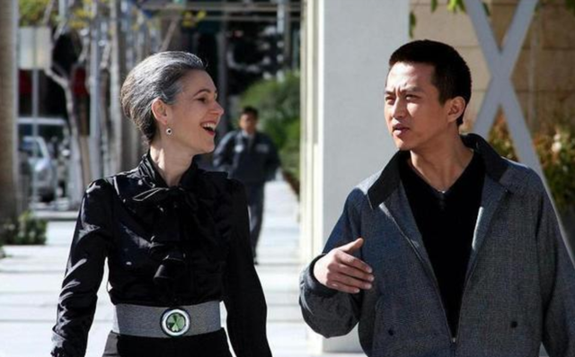 李春平：娶大38岁美国富婆，捐6.3亿做慈善，晚年风光不再很凄凉