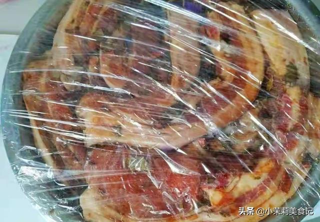 腌肉放什么调料，烤肉腌肉放什么调料（分享5种“传统腊味”的配方和做法）