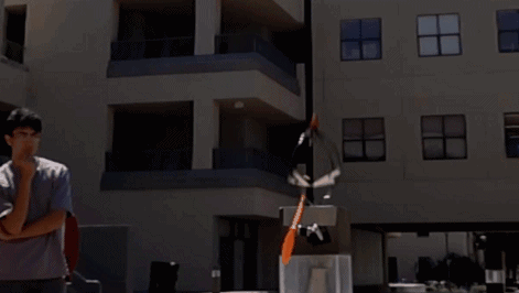 窜天猴原理，什么叫窜天猴（不用点火就能蹦到10层楼）