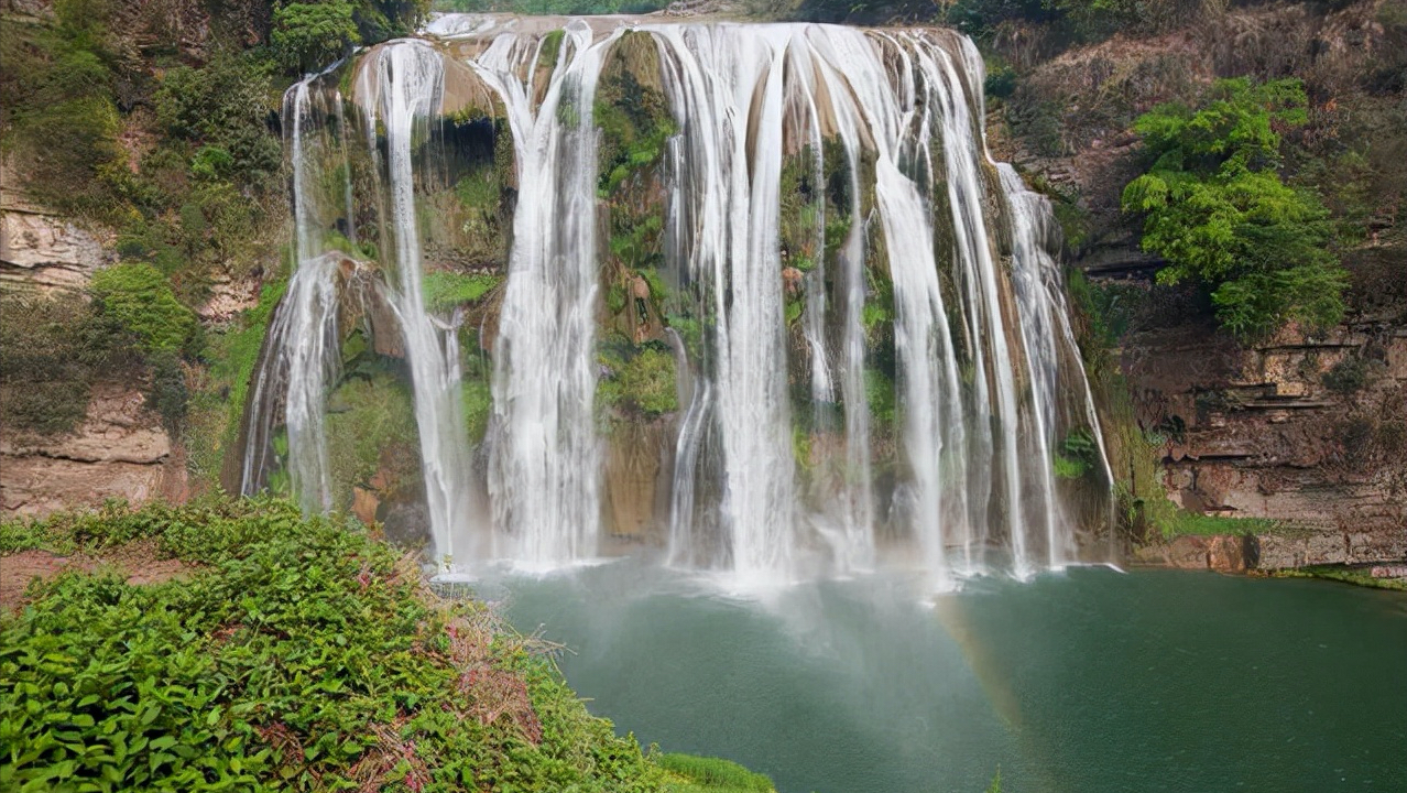 贵阳到黄果树瀑布(贵阳去黄果树瀑布怎么走)