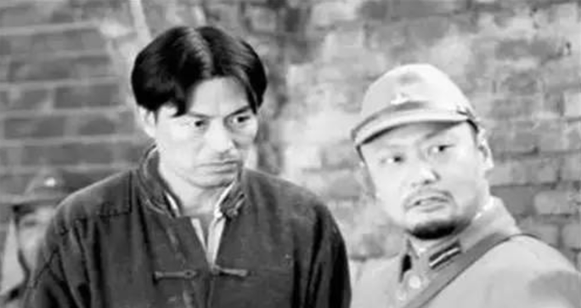 叛徒的毁灭，叛徒的毁灭任务（调查后发现是潜逃11年的叛徒）