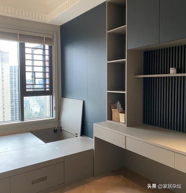 榻榻米什么意思，榻榻米是什么（不会再装榻榻米）