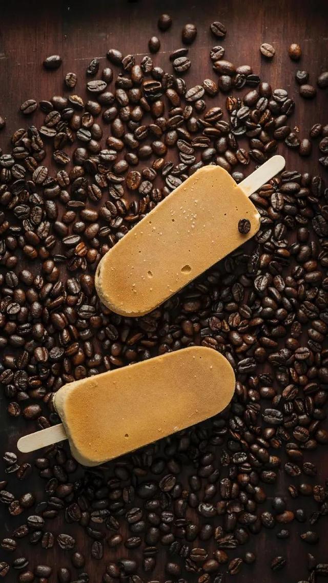 小清新好看的冰淇淋图片大全 夏天就是要来一支冰激凌吃的啊,小清新冰淇淋背景图(冰激凌壁纸:夏日炎炎) 小清新好看的冰淇淋图片大全 夏天就是要来一支冰激凌吃的啊,小清新冰淇淋背景图(冰激凌壁纸:夏日炎炎)