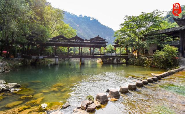 三峡大坝旅游景点，湖北宜昌三峡大坝旅游景点有哪些（领略世界第一坝的水涨船高）