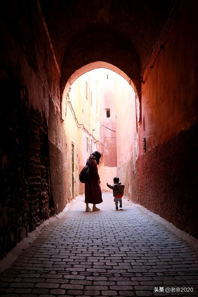 摩洛哥和摩纳哥有什么区别，摩洛哥和摩纳哥有什么区别英文（摩洛哥15天自驾攻略）