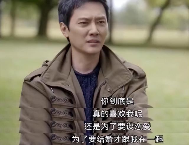 冯绍峰个人简历资料，冯绍峰个人资料介绍（两人却境遇大不相同）